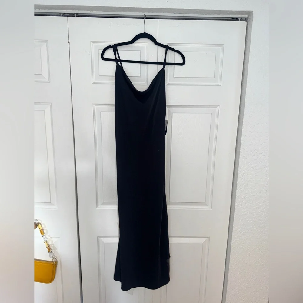 NWT Abercrombie Sleeveless Black Maxi Dress - Classic Cowl Neck- size medium